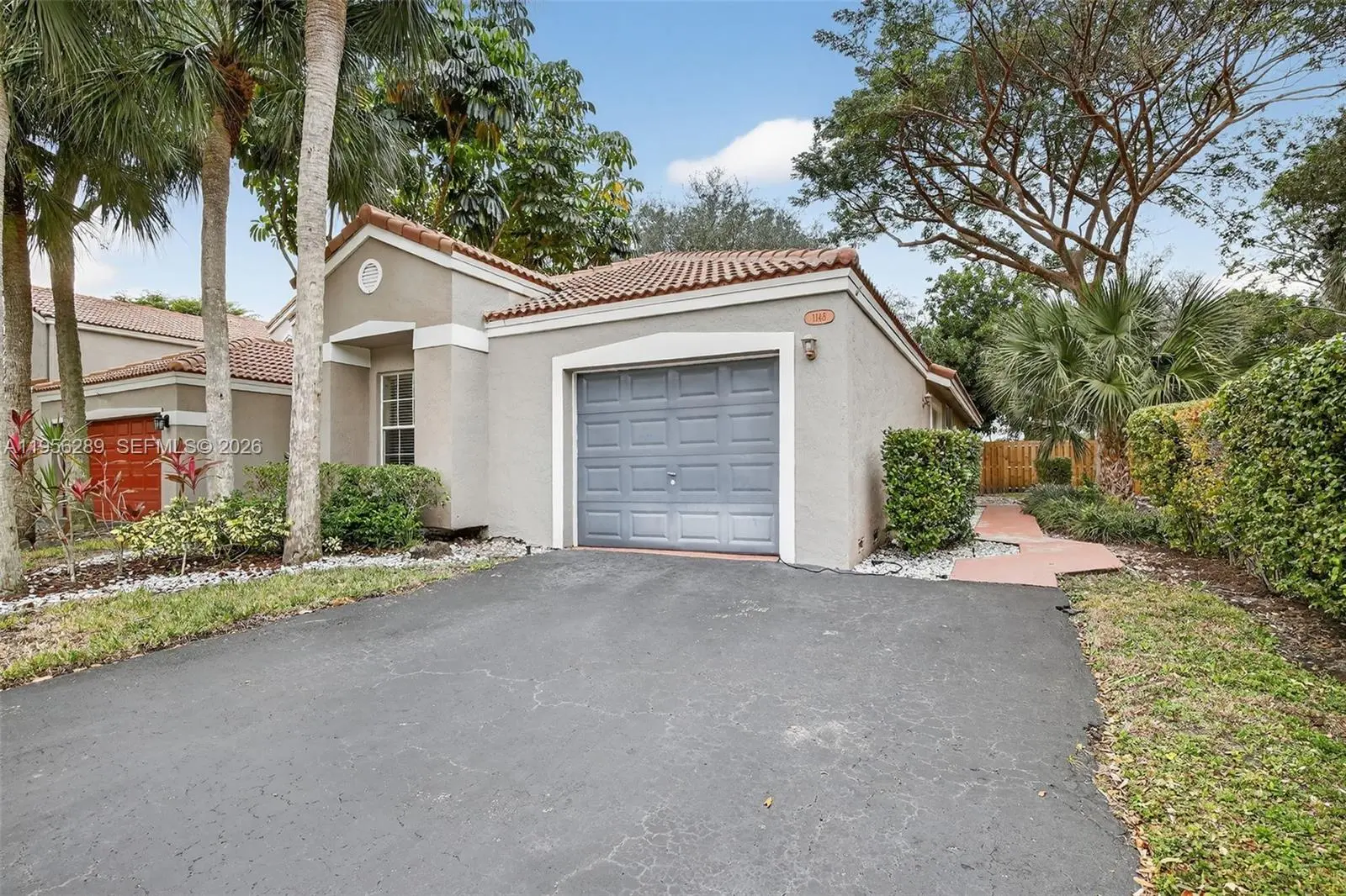 Photo of Listing #A11956289