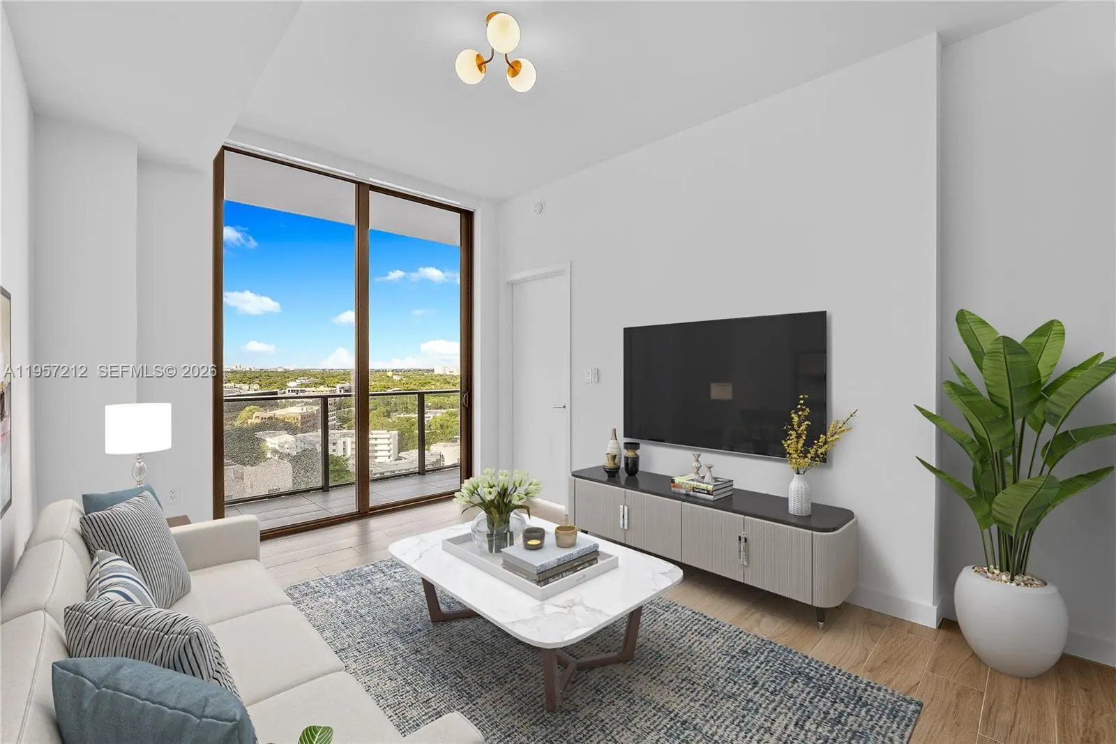 Photo of Listing #A11957212