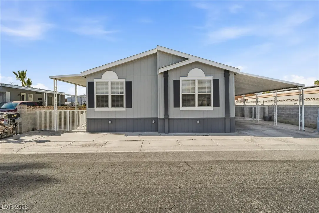 Photo of Listing #2752576