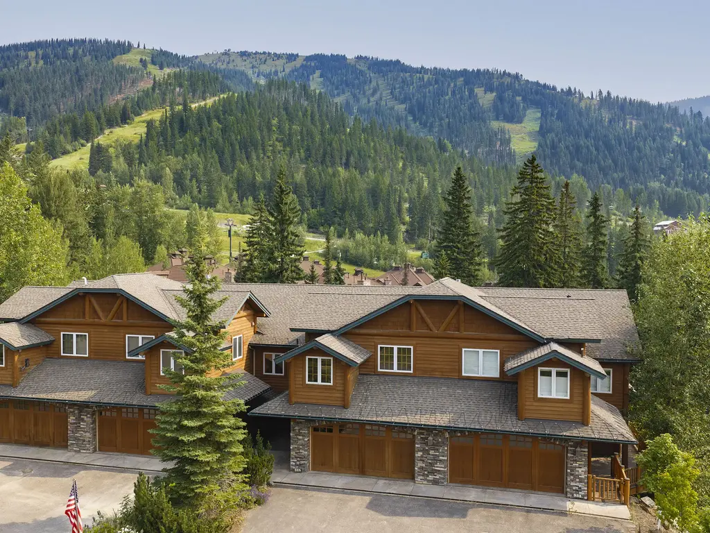 325 Moose Run Drive, Whitefish