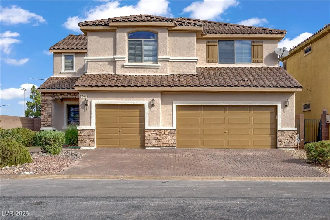 Photo of Listing #2753008