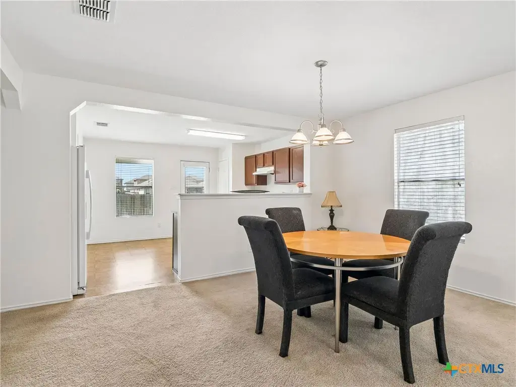 244 Cactus Patch, Selma