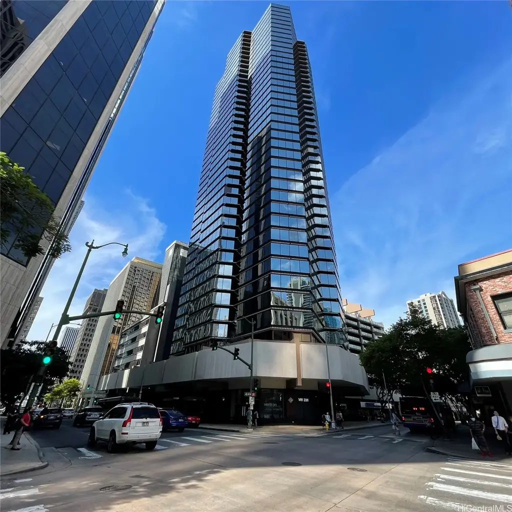 1088 Bishop Street # 2210, Honolulu