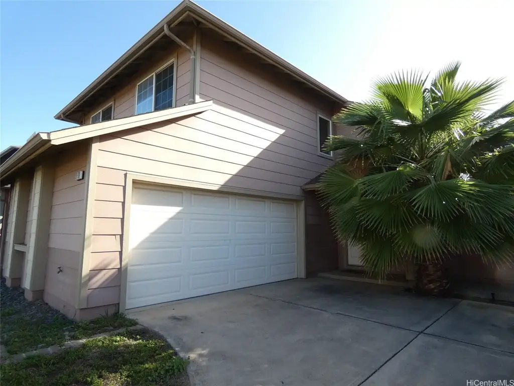 91-1190 Hoowalea Street, Ewa Beach