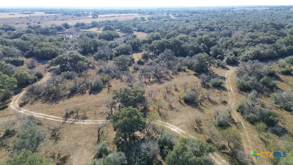 3382 E Fm 1961, Goliad
