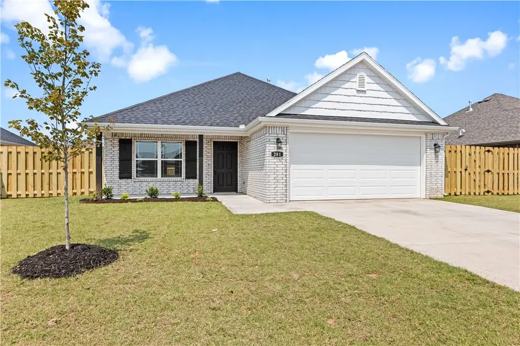 4281 W Barhem Drive, Fayetteville
