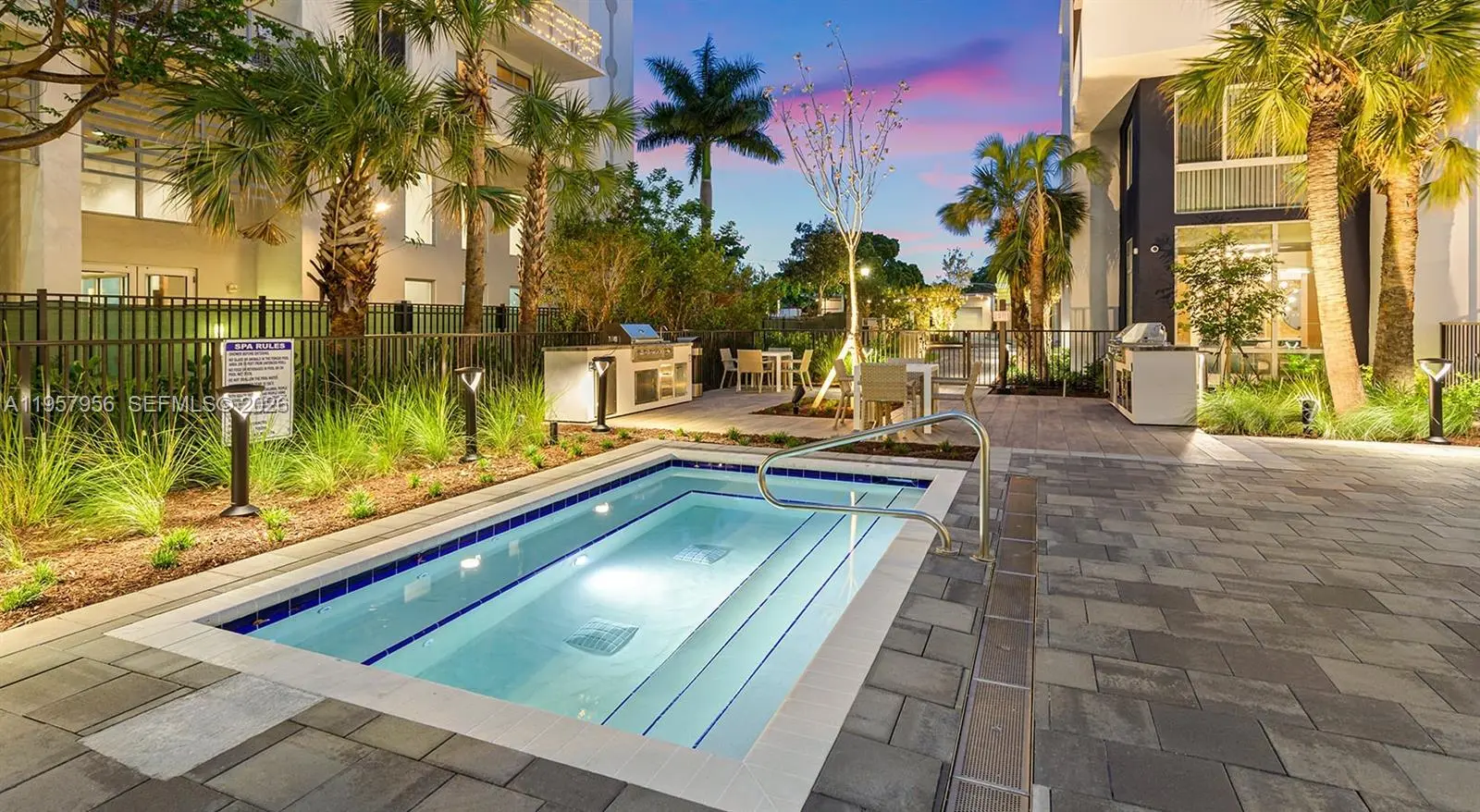 Photo of Listing #A11957956