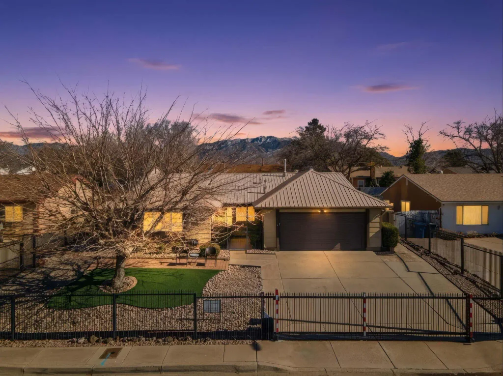 3828 Piermont Drive Ne, Albuquerque