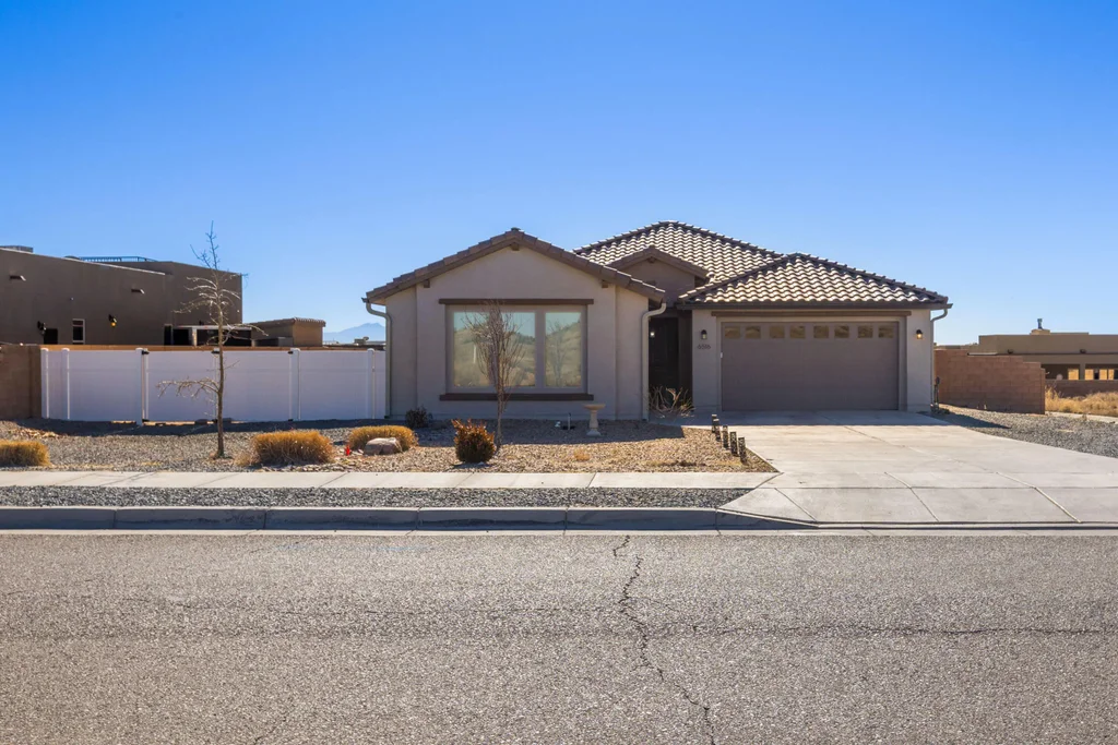 6516 Kimmick Drive Nw, Albuquerque