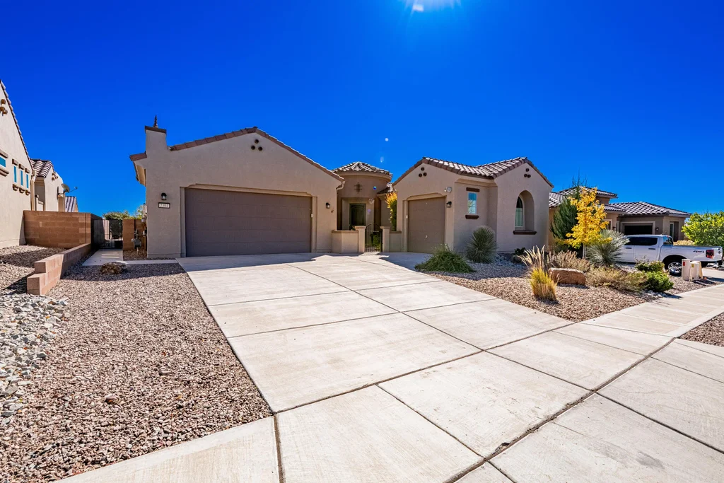 2304 Chuckwalla Spring Trail Nw, Albuquerque