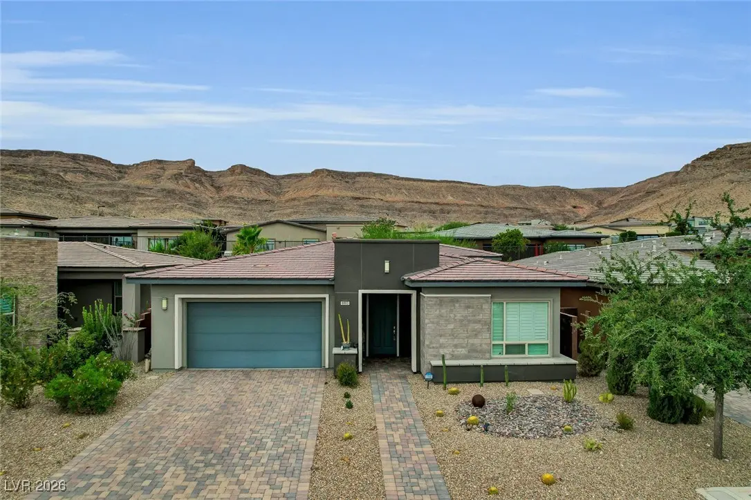 Photo of Listing #2753380