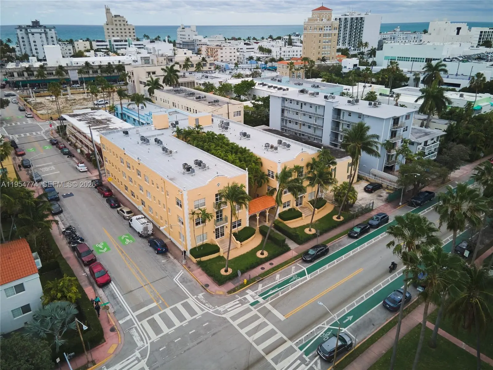 Photo of Listing #A11954774