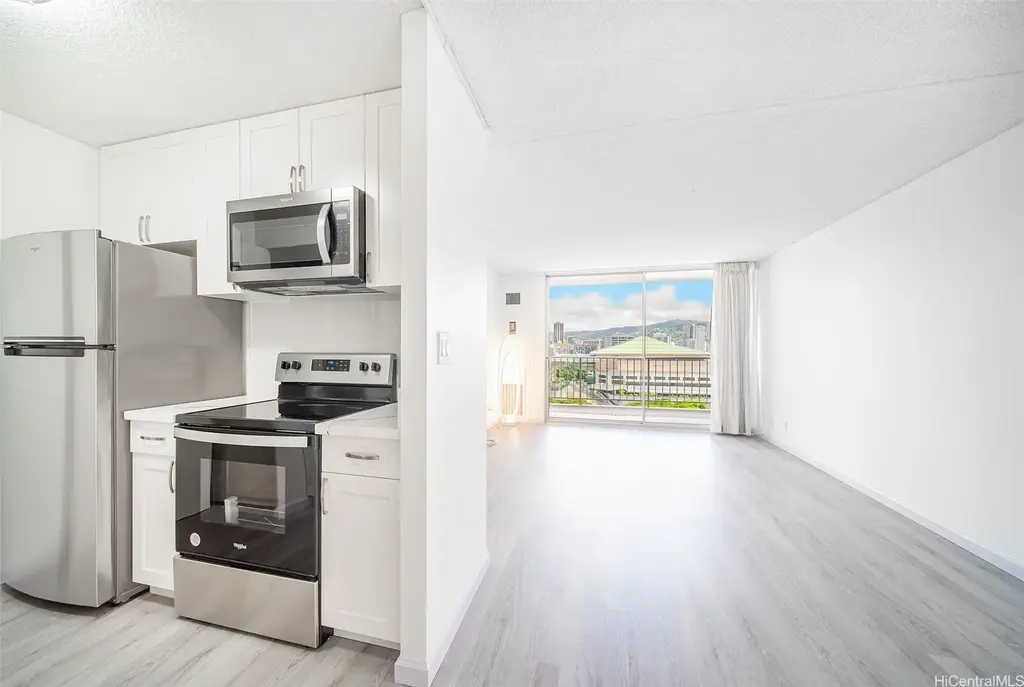 400 Hobron Lane # 1410, Honolulu