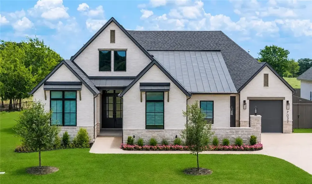 7032 Skipping Rock Path, Bryan