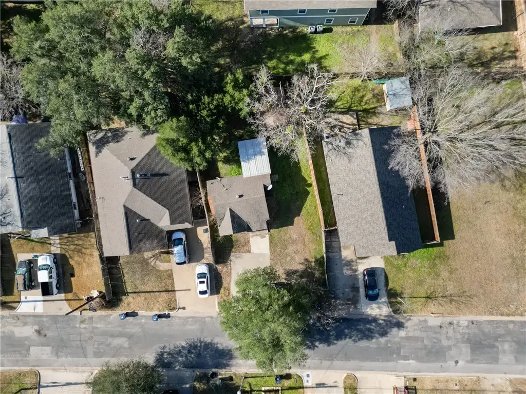 1110 Detroit Street, College Station