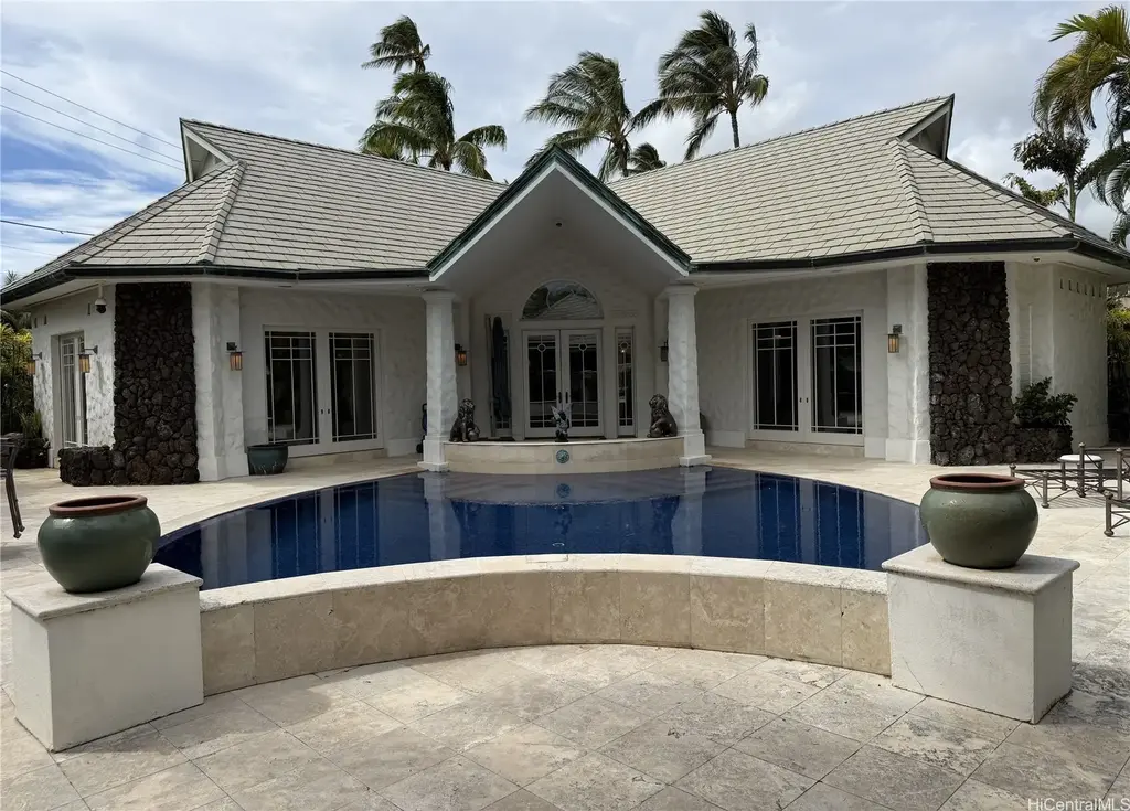 4700 Kahala Avenue, Honolulu
