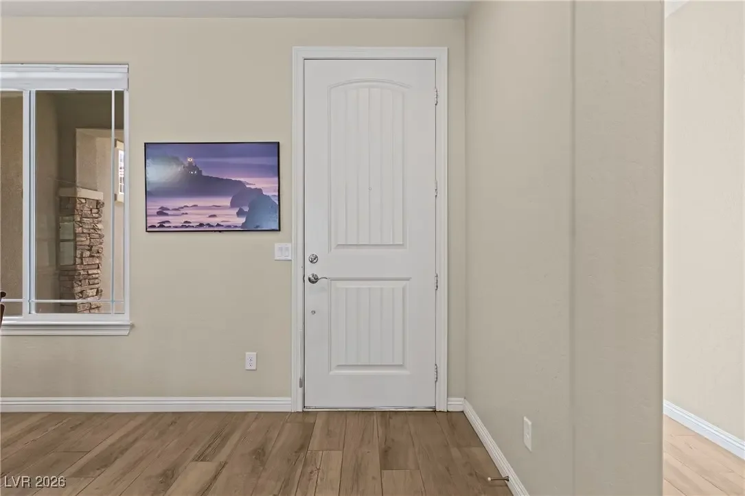 Photo of Listing #2752349