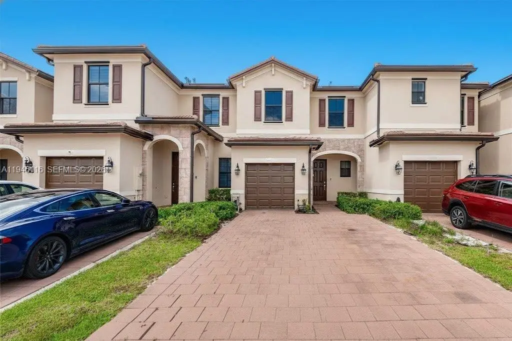 Photo of Listing #A11946116