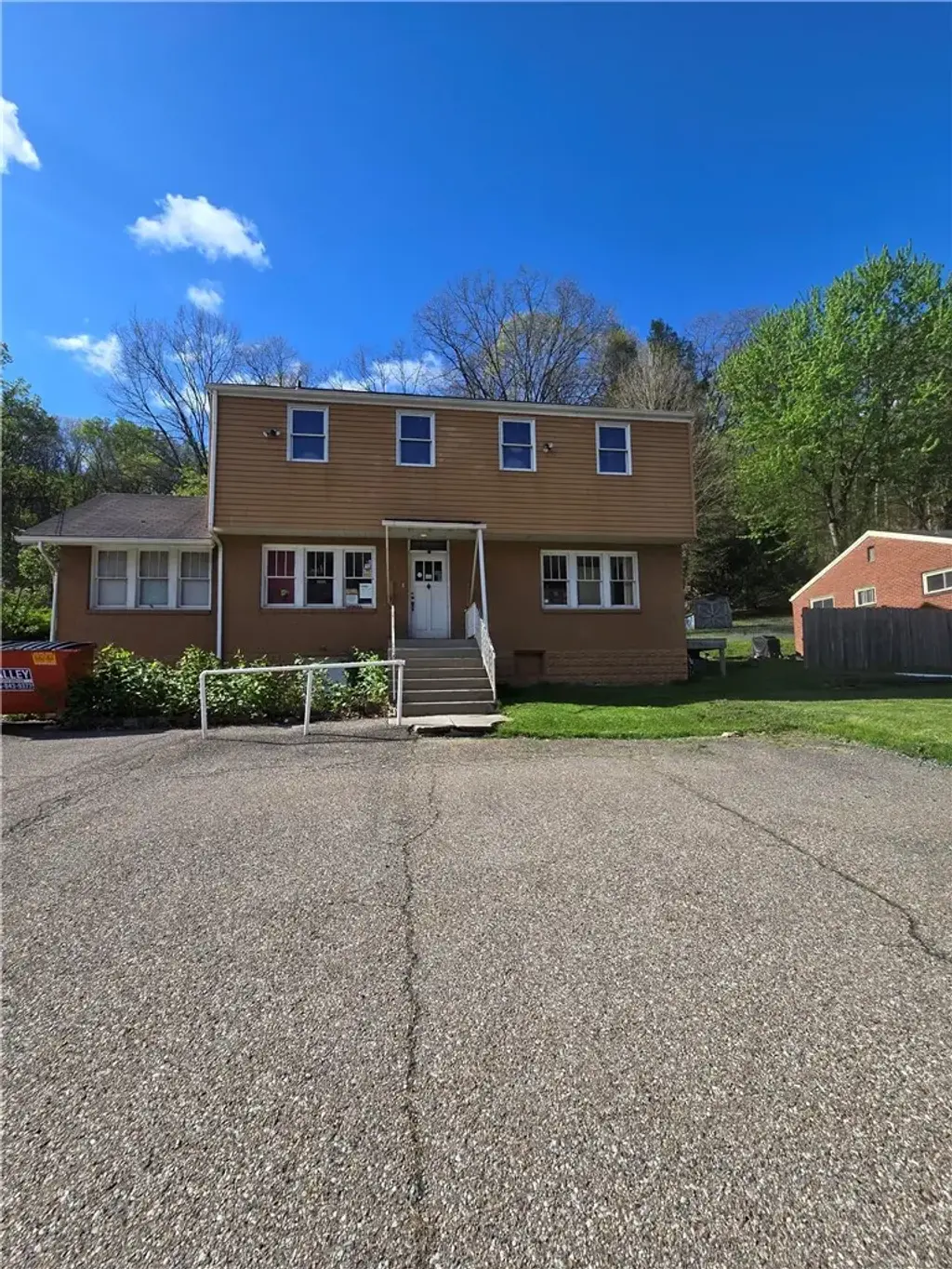 4231 Steubenville Pike, Robinson