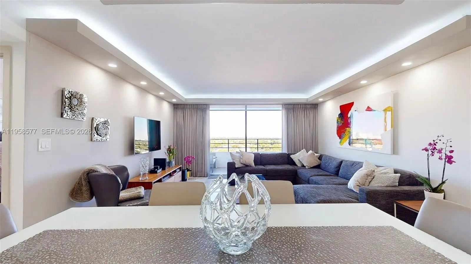 Photo of Listing #A11958577