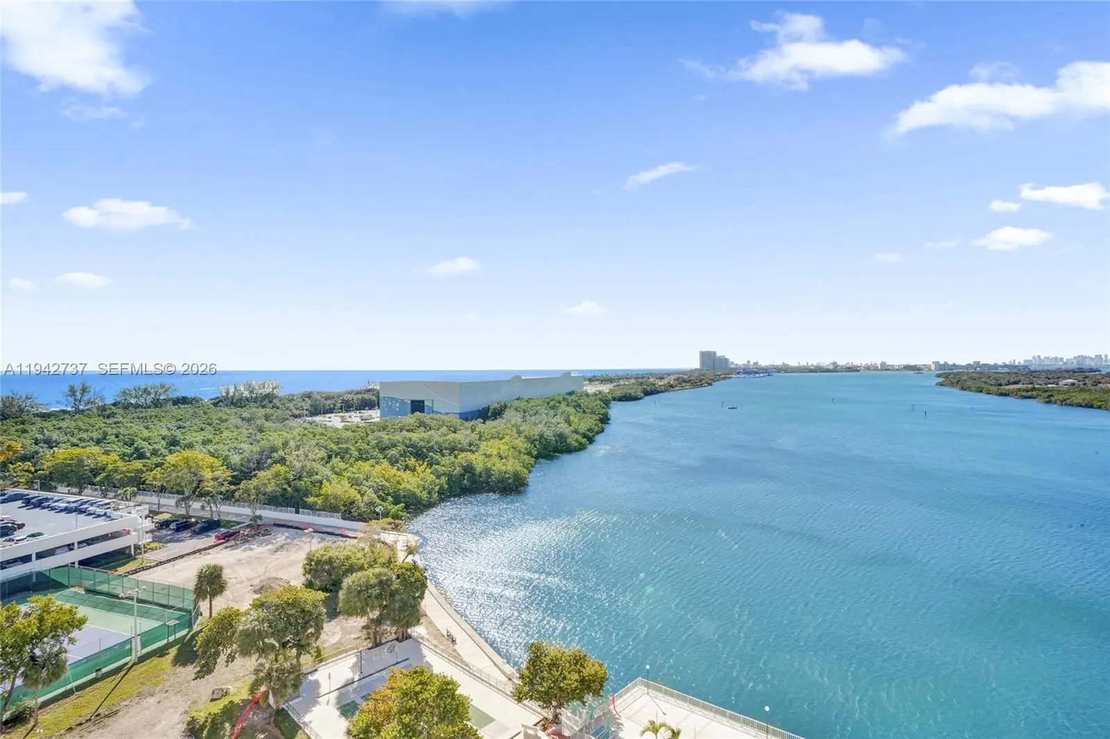 Photo of Listing #A11942737