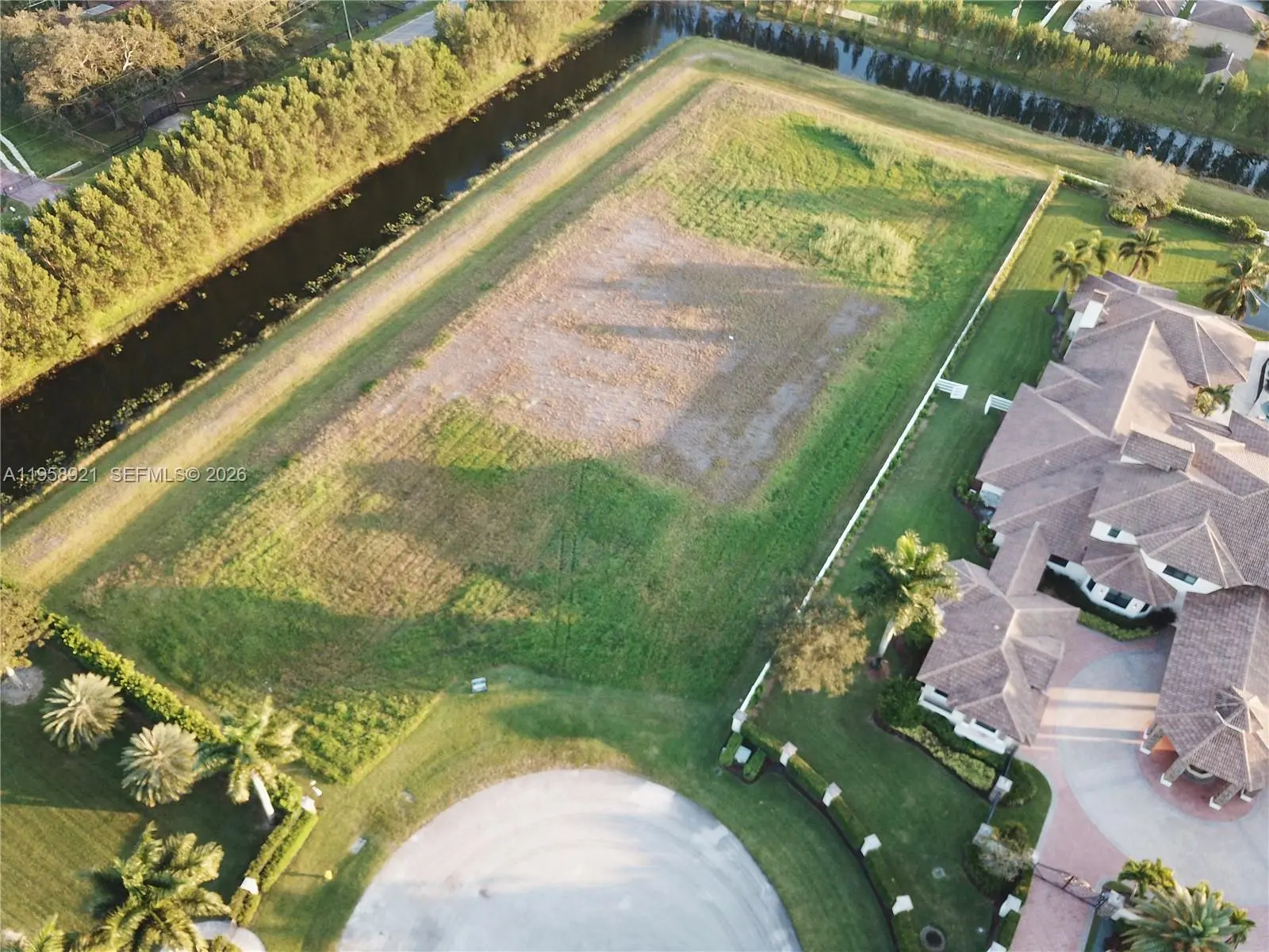 Photo of Listing #A11958921