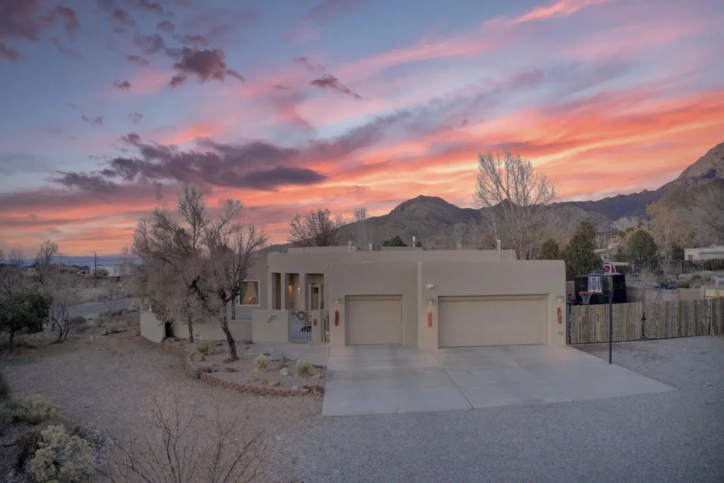 11901 Eagle Rock Avenue Ne, Albuquerque