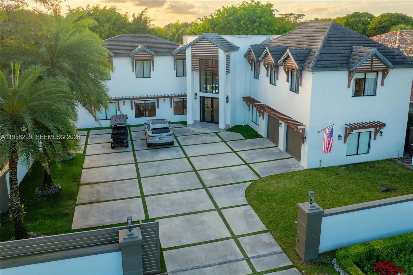 Photo of Listing #A11958299