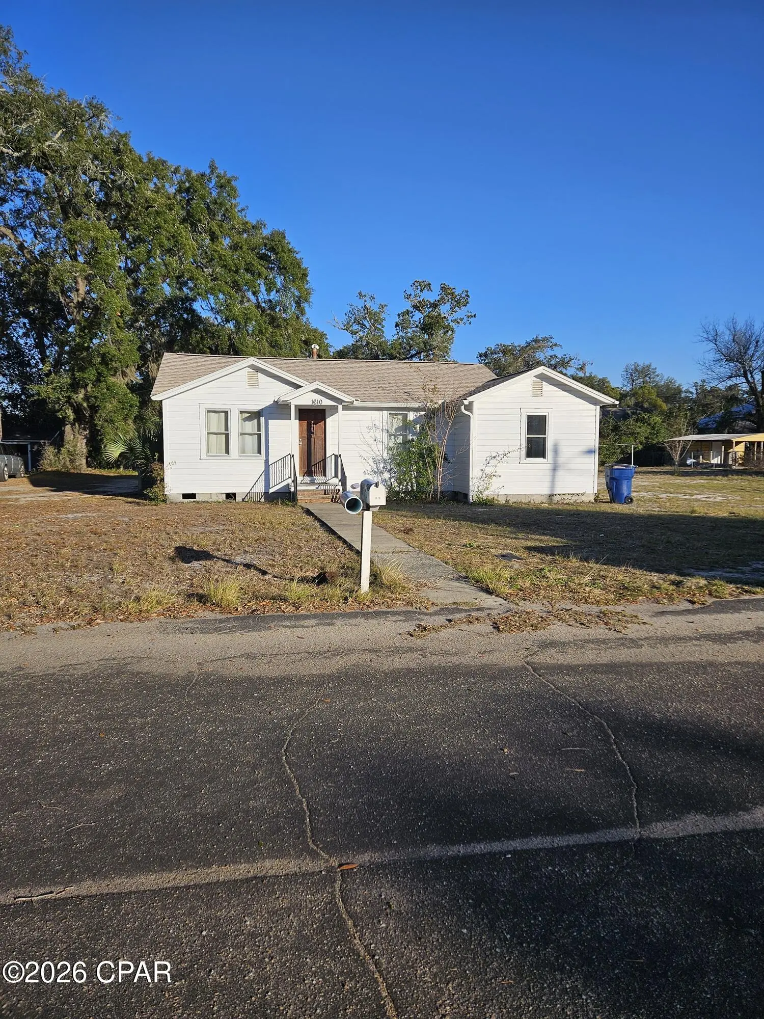 1610 Louise Avenue, Panama City