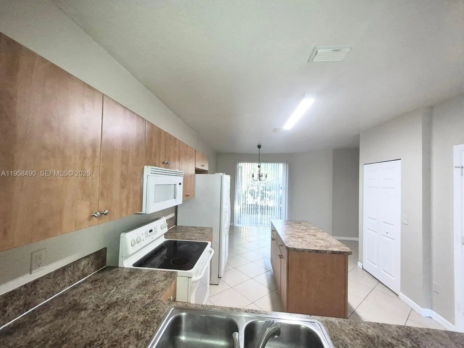 Photo of Listing #A11958490