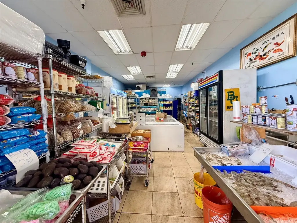 1120 Maunakea Streets, Honolulu