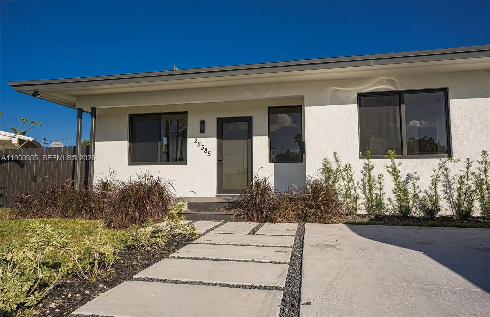 Photo of Listing #A11959355