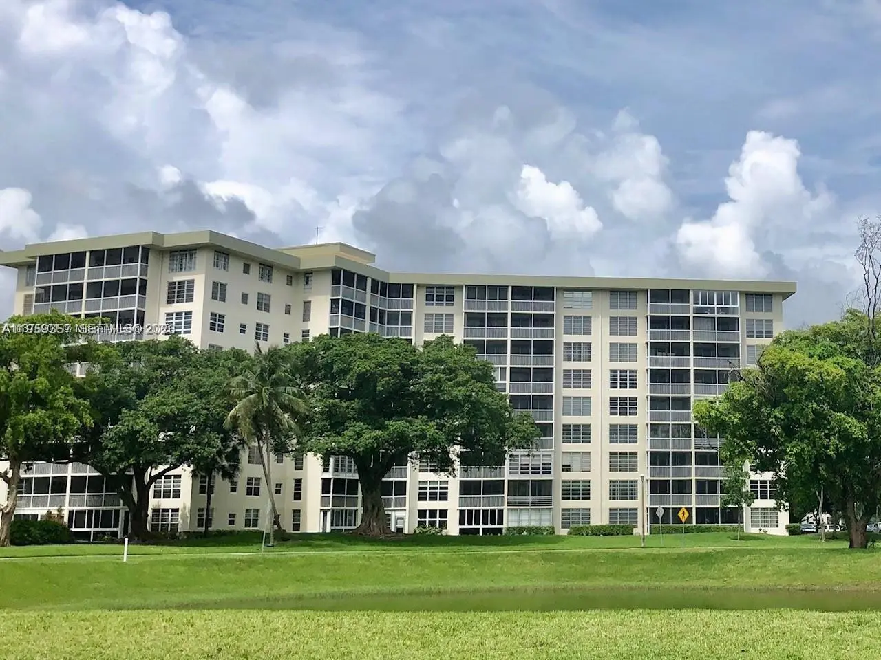 Photo of Listing #A11959357