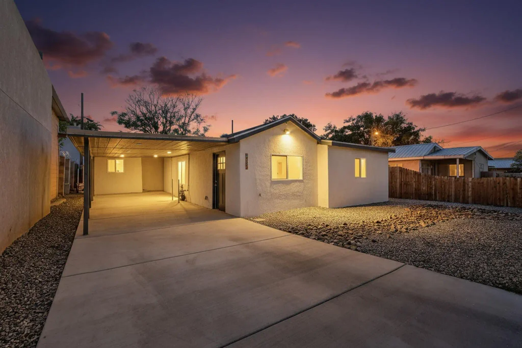 402 Hudson Avenue Nw, Albuquerque