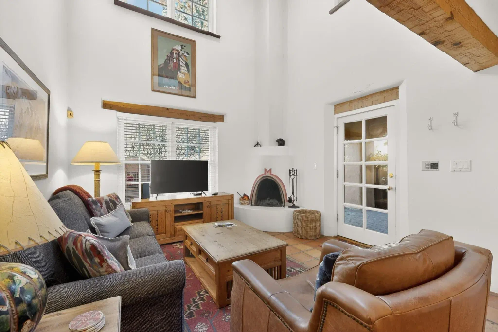 334 Otero # 12-4, Santa Fe