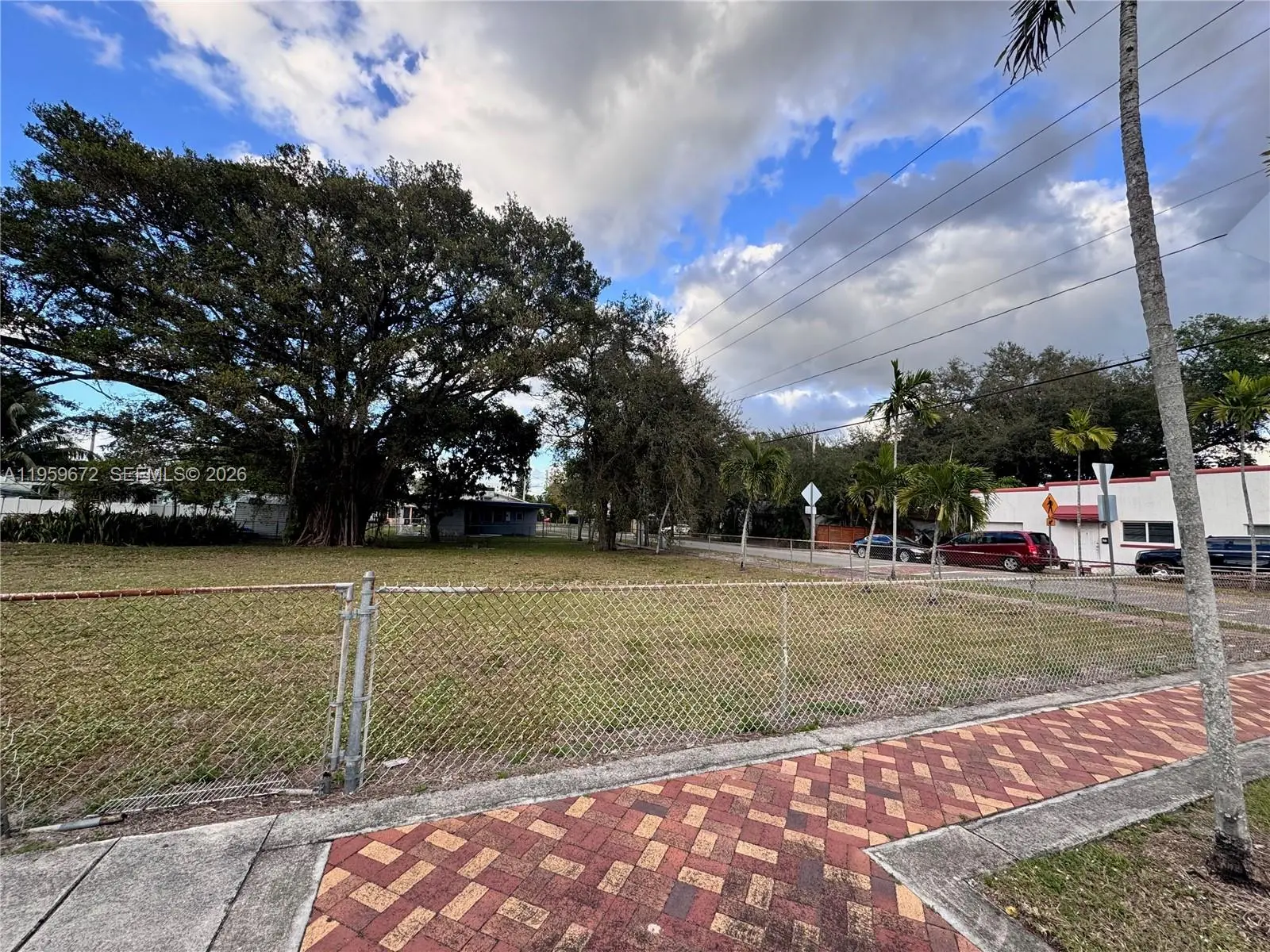 Photo of Listing #A11959672