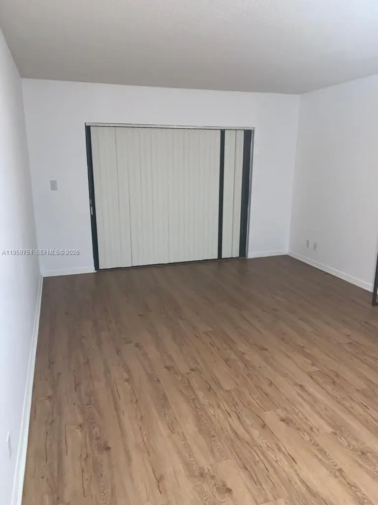 Photo of Listing #A11959751