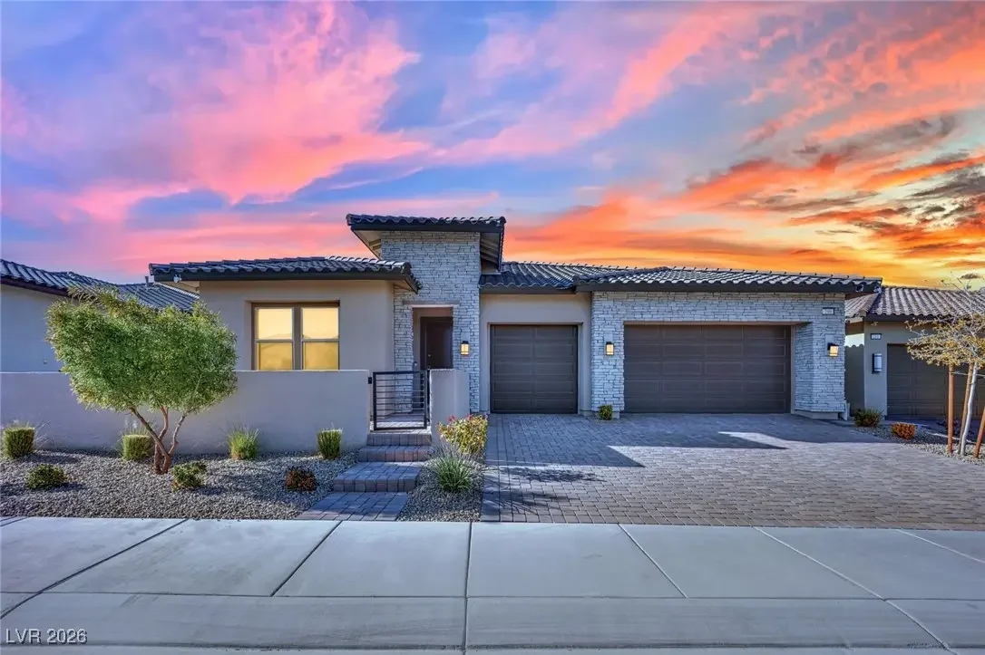 Photo of Listing #2753236