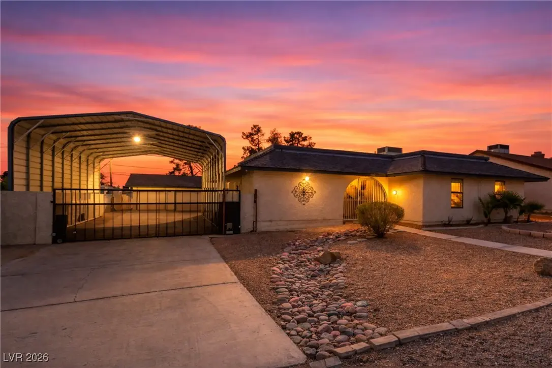 Photo of Listing #2754084