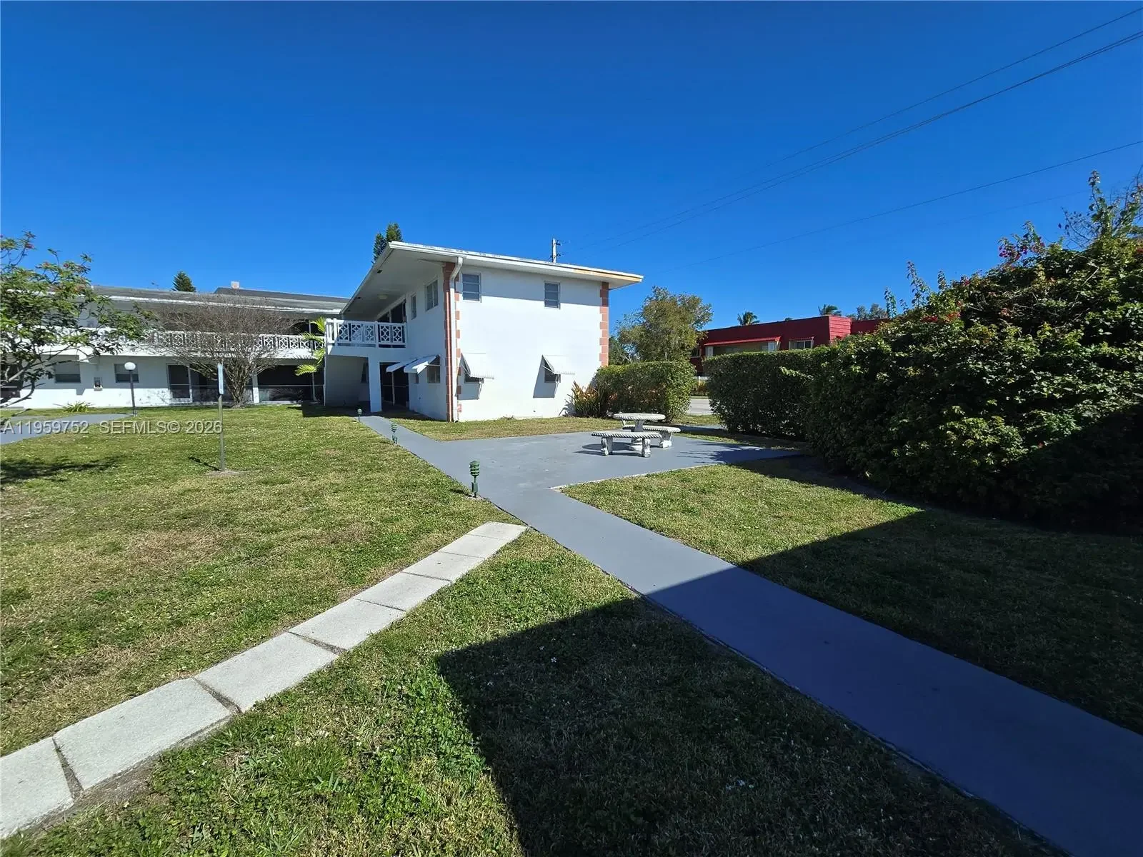 Photo of Listing #A11959752