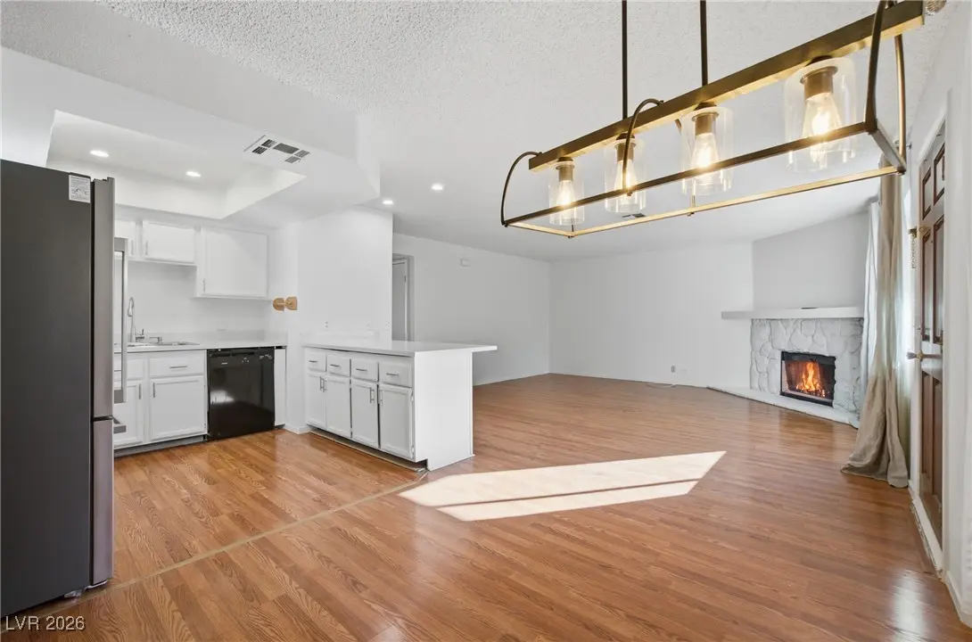 Photo of Listing #2754287