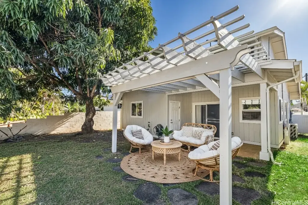 66-912 Kamakahala Street # 2, Waialua