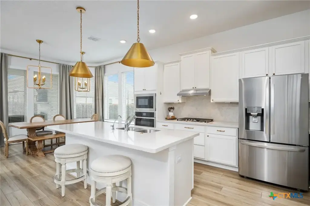2939 Rems, New Braunfels