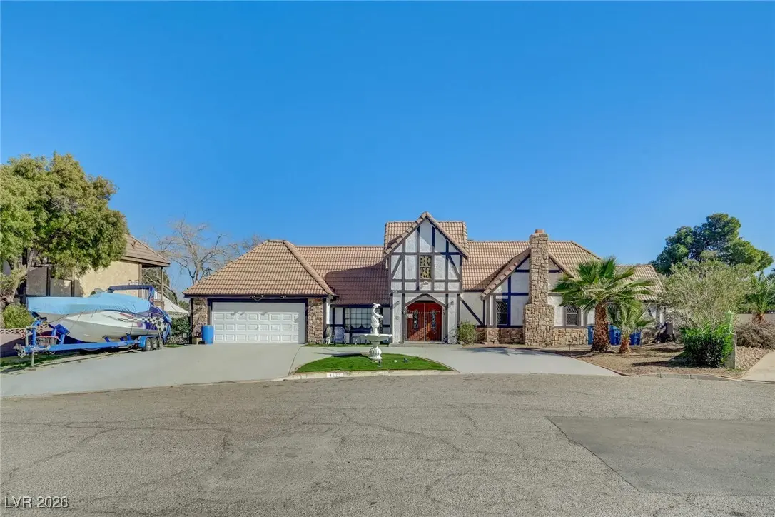 Photo of Listing #2753378