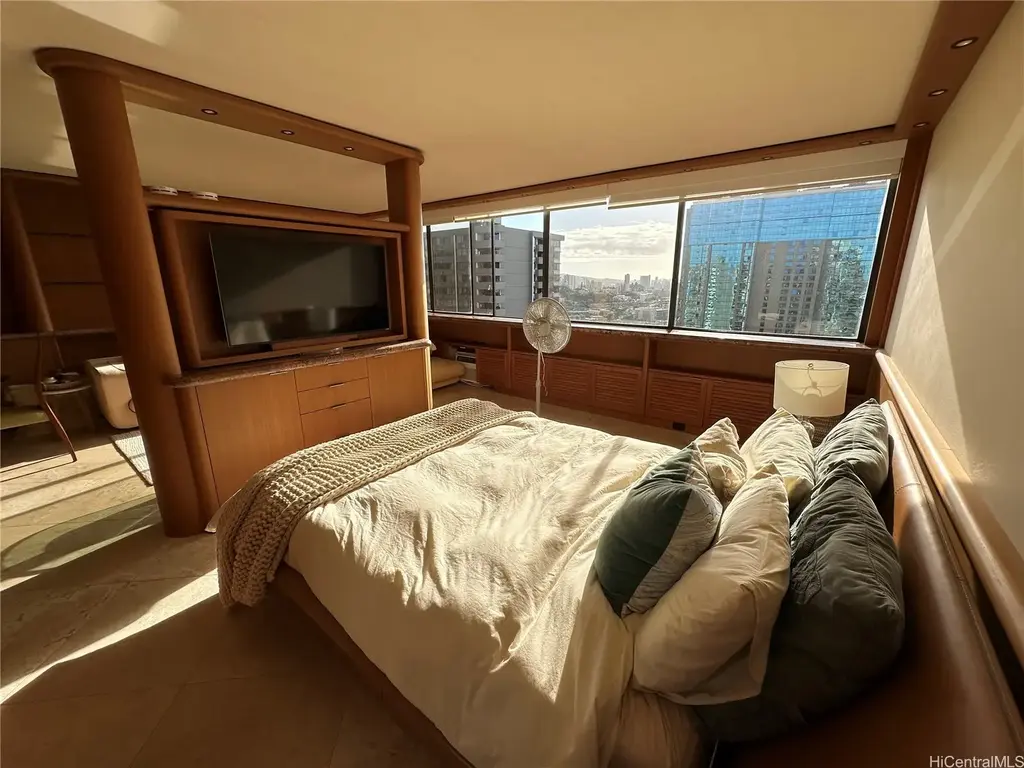 1255 Nuuanu Avenue # E2903, Honolulu