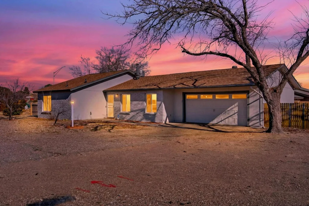 670 Polaris Boulevard Se, Rio Rancho