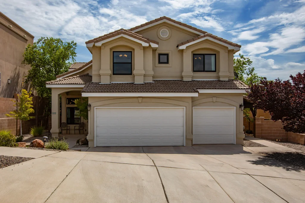 9808 Chantilly Road Nw, Albuquerque