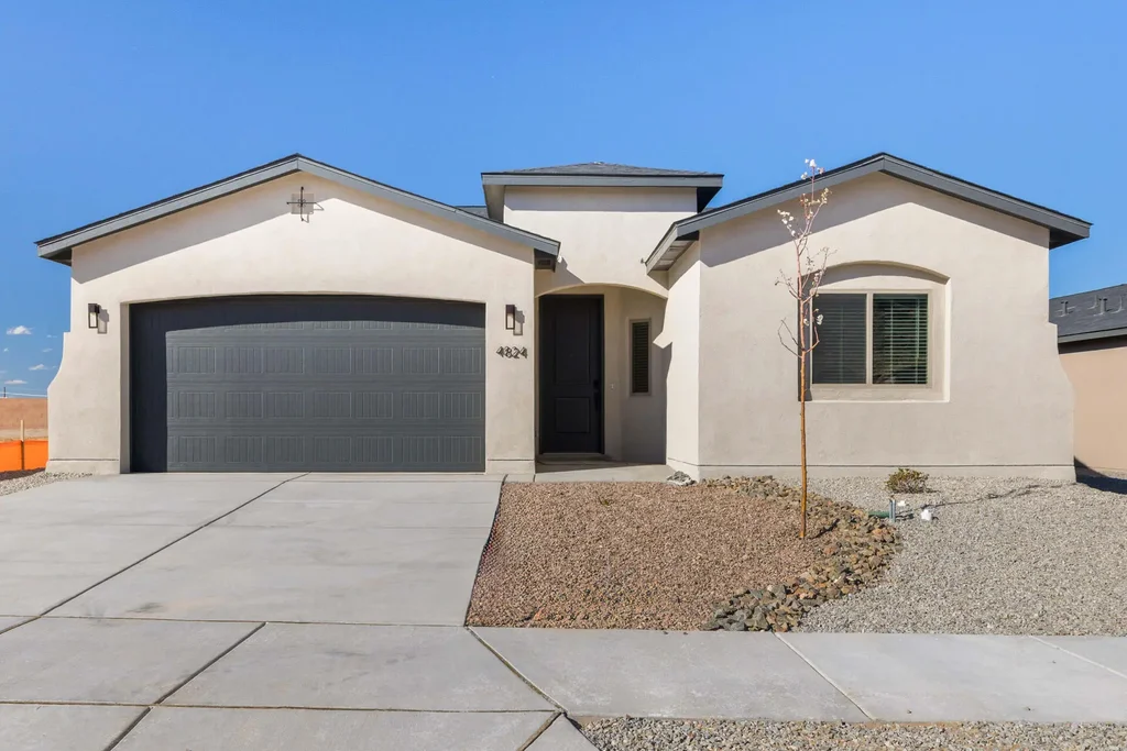 4824 Manzano Peak Street Sw, Los Lunas