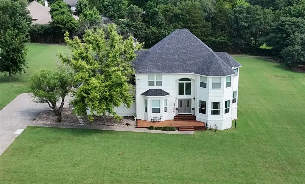 4302 Ashley Lane, Fayetteville