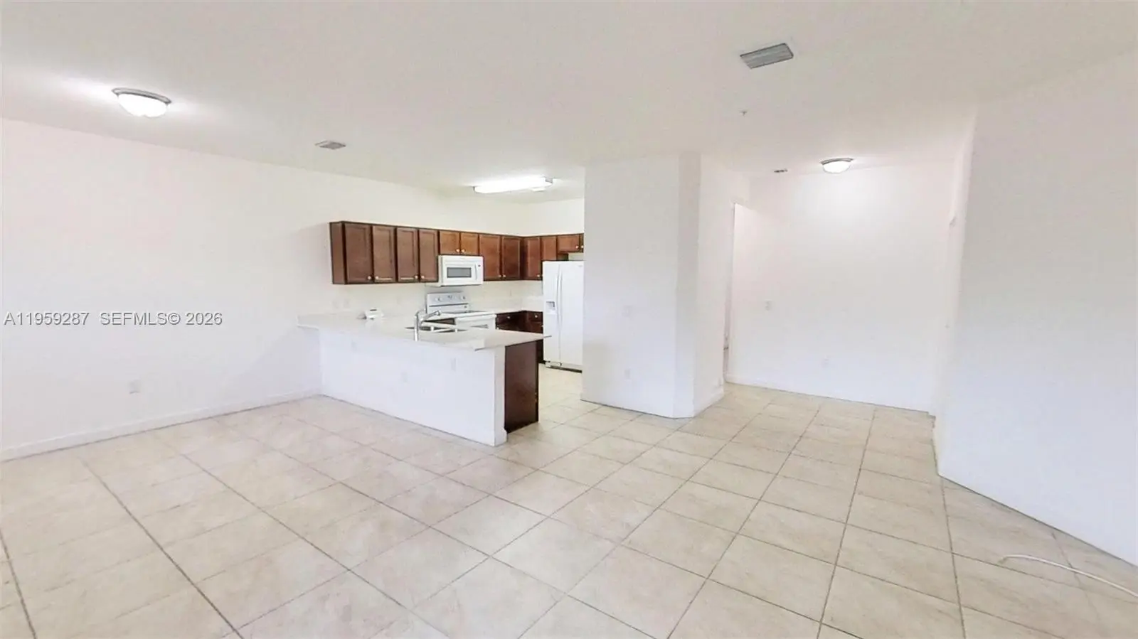 Photo of Listing #A11959287